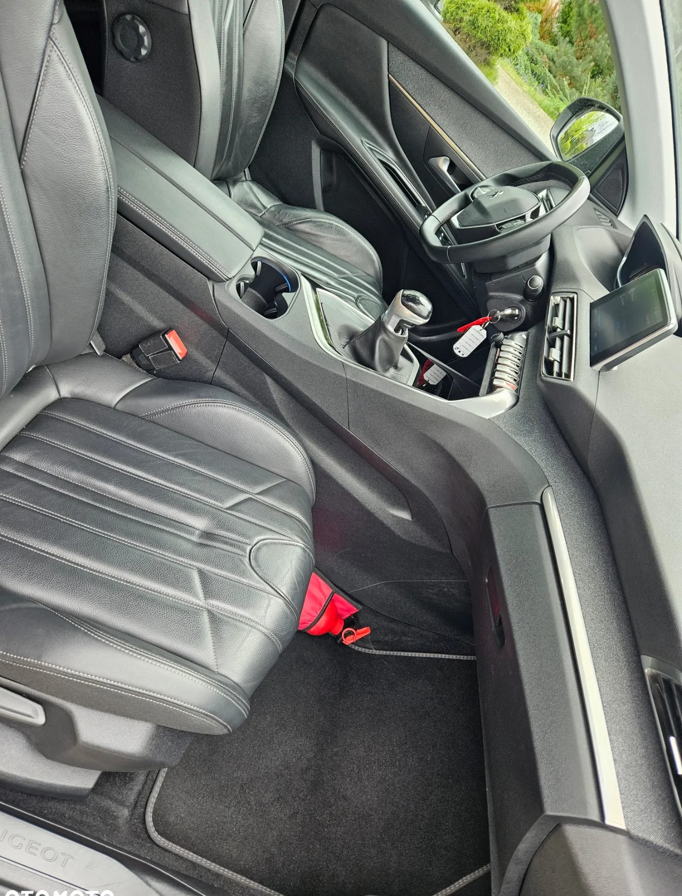 Peugeot 3008 cena 74900 przebieg: 69000, rok produkcji 2019 z Mosina małe 211